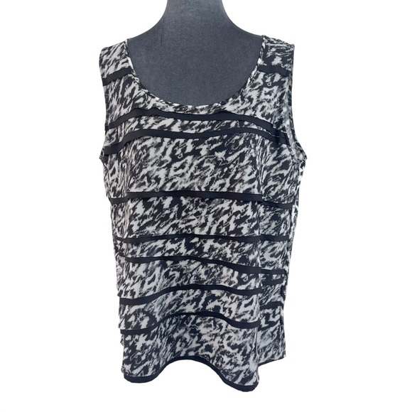 Chico's Tops - Chicos Black White Abstract Animal Print Tiered Ruffle Sleeveless Top (XL) 3